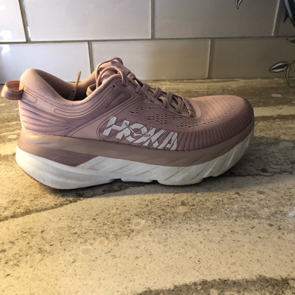 Hoka Women's  size 5.5 D Athletic Shoes in Soft Pink